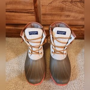 Women's Sperry Duck Boots size 7.5